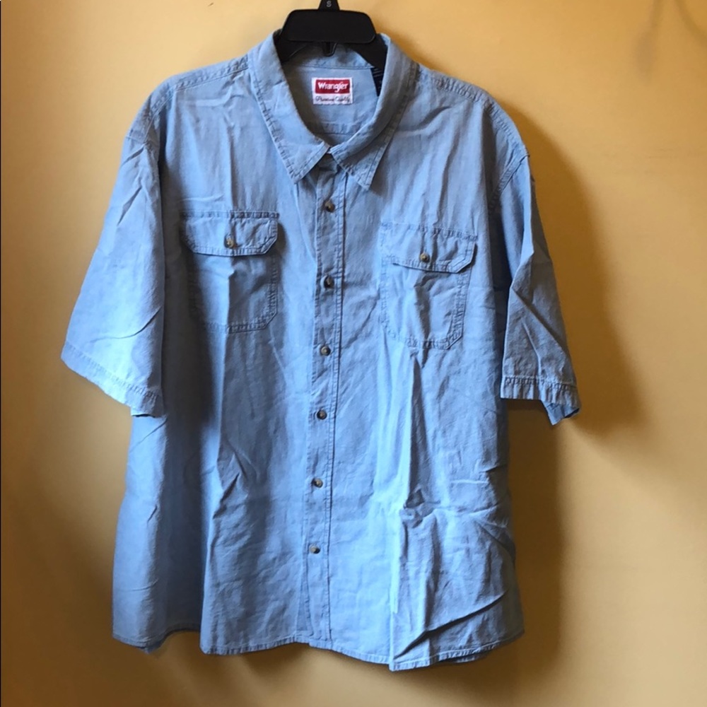 Men’s Wrangler short sleeve shirt size 3XL